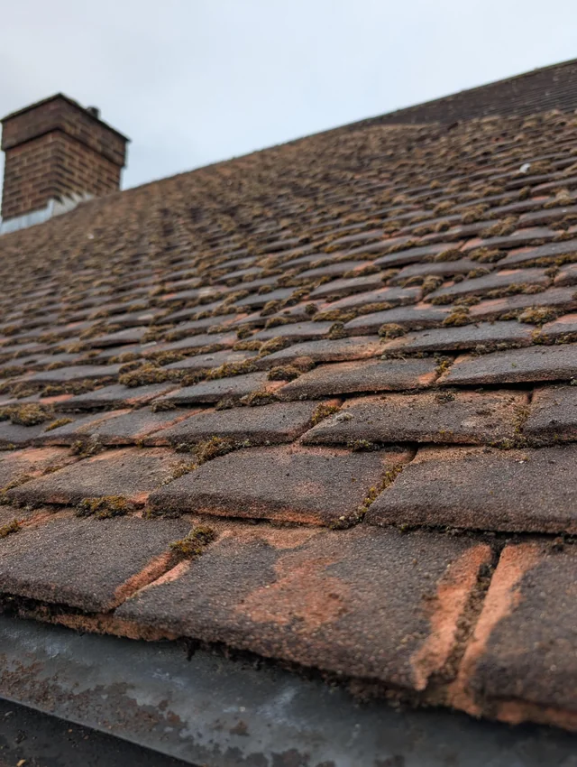 SolVe Mount solar panel mounting for concrete plain roof tiles